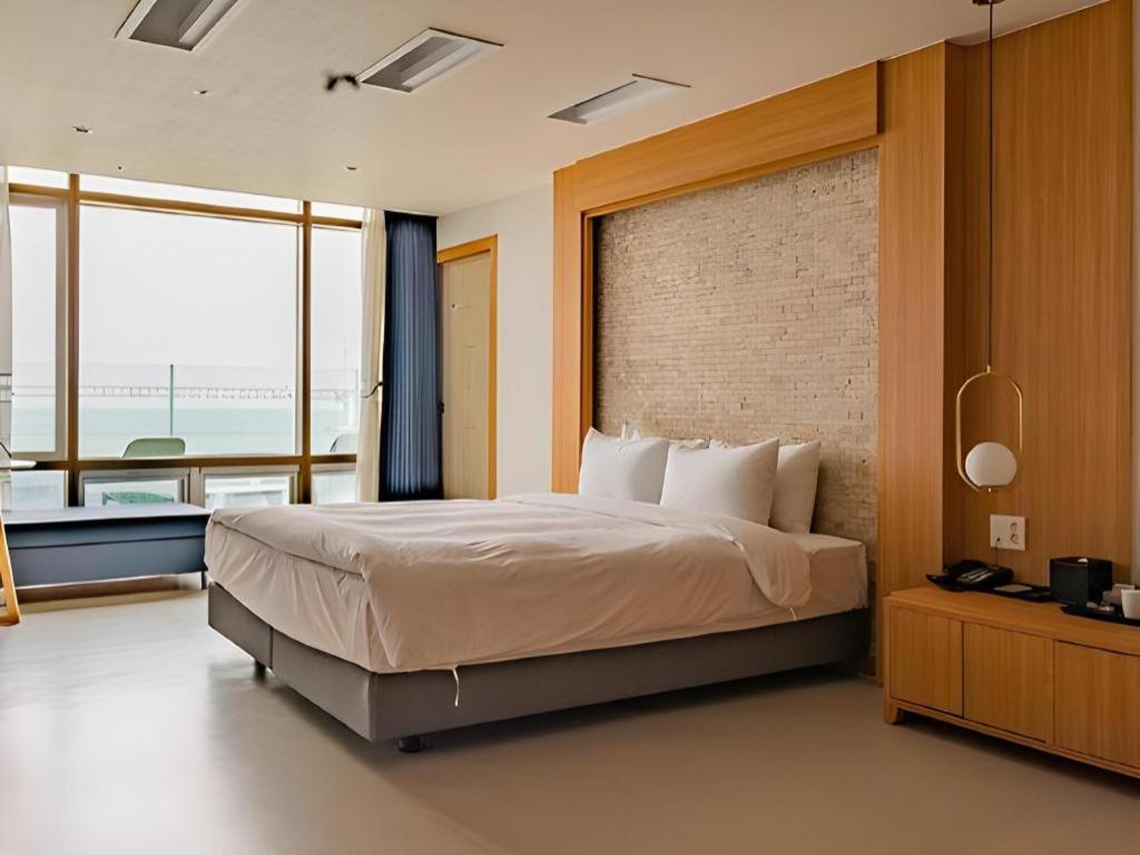 Hotel Homers Busan Exterior photo
