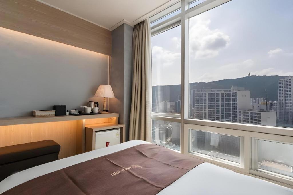 Hotel Homers Busan Exterior photo