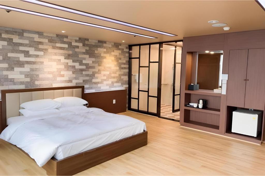 Hotel Homers Busan Exterior photo
